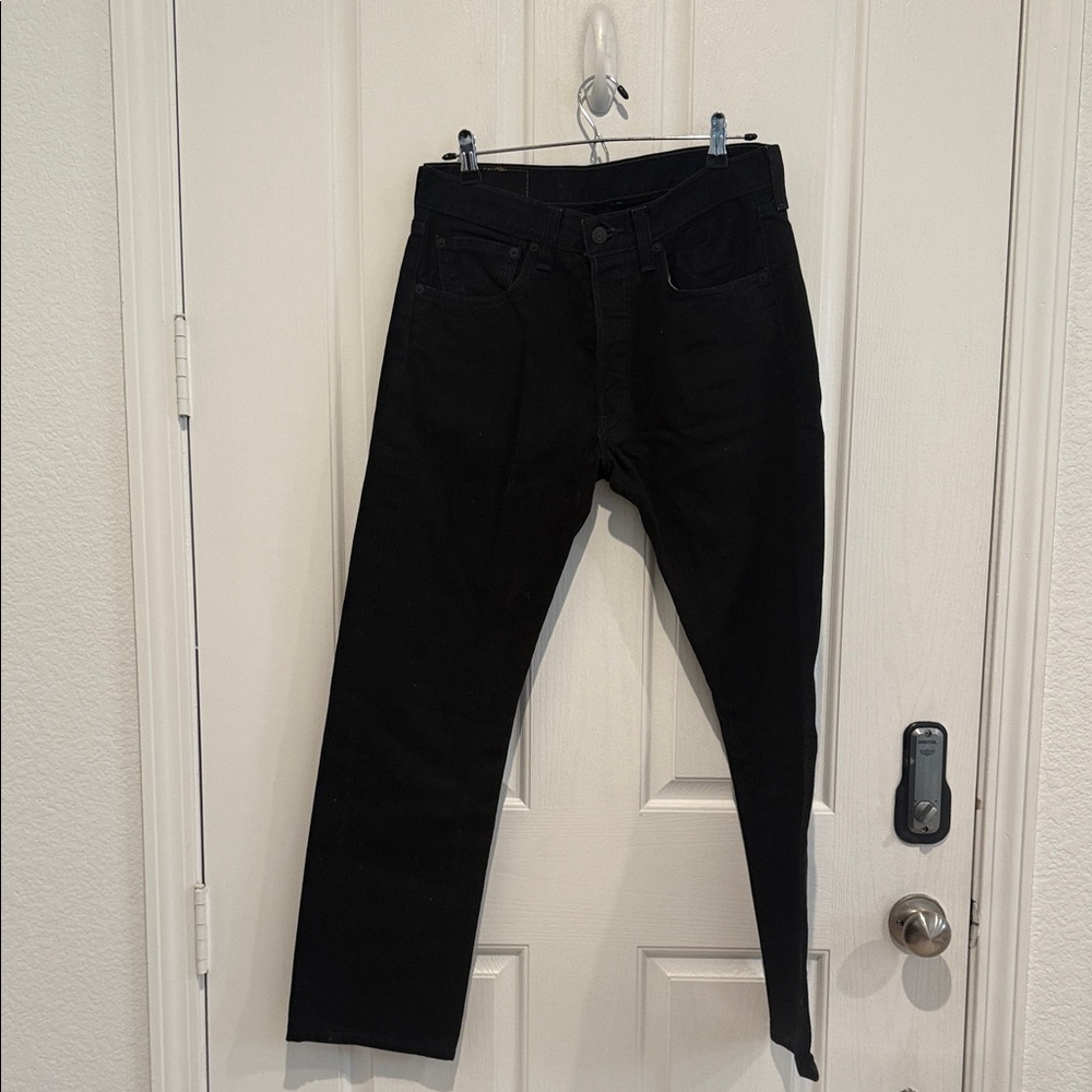 Levi’s - Picture 2 of 4